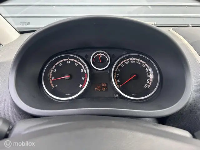 Opel Corsa 1.2 EcoFlex Selection | Airco 2013 Benzine 19