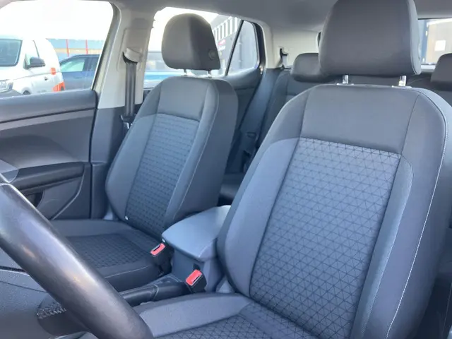 Volkswagen T-Cross 1.0 TSI/115PK Life DSG 2020 Benzine 9