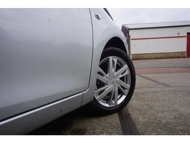 Toyota Aygo 1.0 VVT-i x-cite 2018 Benzine 20