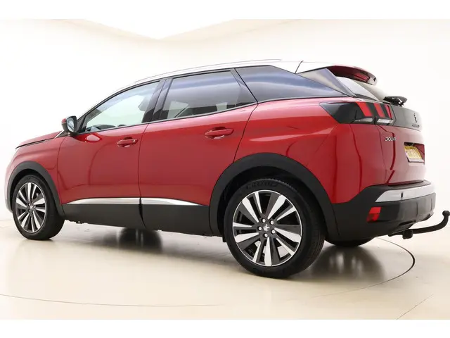 Peugeot 3008 1.2 PureTech Première 2018 Benzine 12