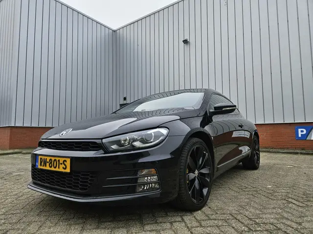 Volkswagen Scirocco 2.0 TDI Aut/Kantldak/Xenon 2016 Diesel 12