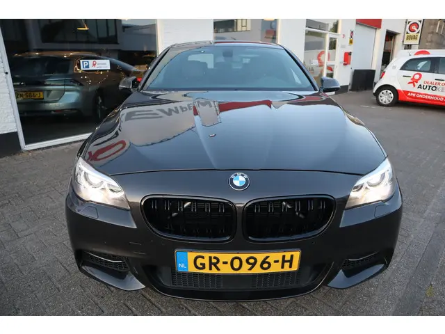 BMW 5 Serie 520i EXECUTIVE 2013 Benzine 30
