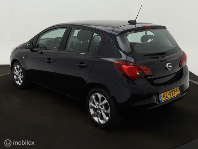 Opel Corsa 1.4 Online Edition 2018 Benzine 4