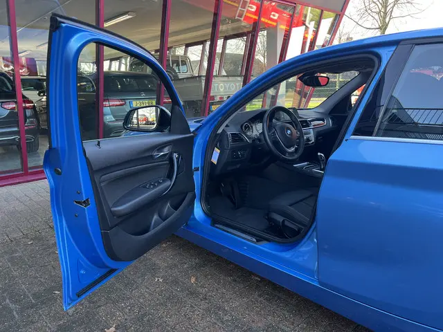 BMW 1 Serie 118i Corporate Lease Executive 2018 Benzine 8