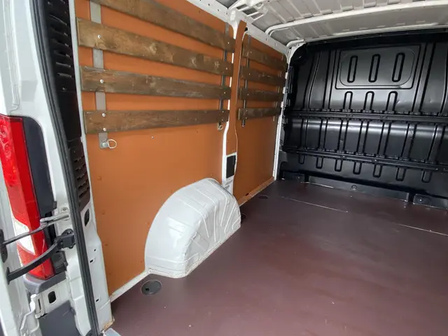 Peugeot Boxer 328 2.0 BlueHDI L1H1 Profit+ 2016 Diesel 9