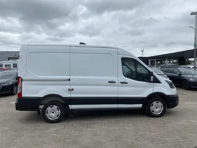 Ford Transit 310 2.0 TDCI L2H2 Trend 2024 Diesel 9