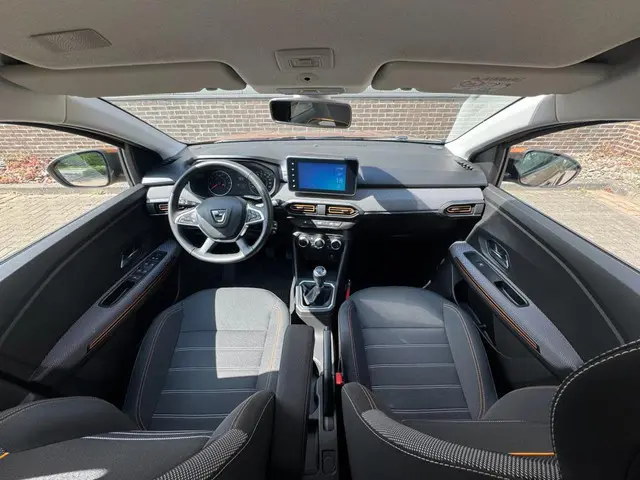Dacia Sandero Stepway 1.0 TCe 90 Comfort 2022 Benzine 5
