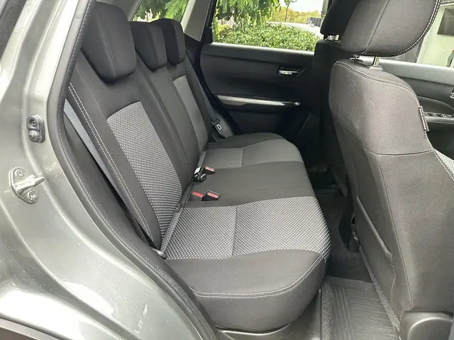 Suzuki Vitara 1.4 Boosterjet Stijl 2019 Benzine 16