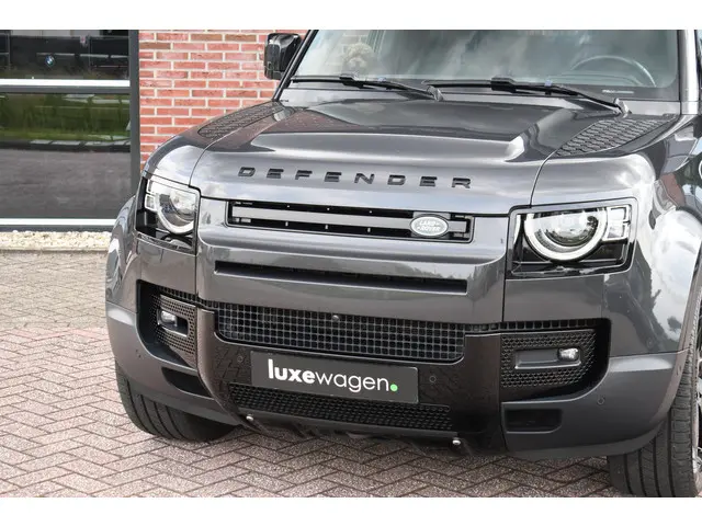 Land Rover Defender 110 D300 SE 2021 Diesel 73