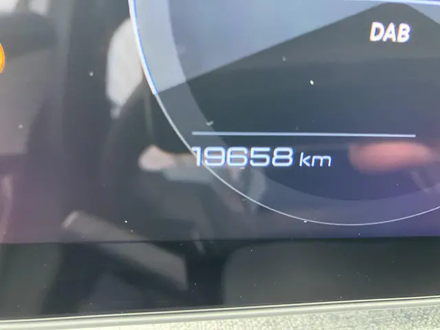 Peugeot 3008 HYBRID 145 ALLURE 2024 Hybride Benzine 31