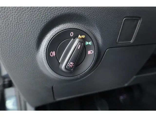 SEAT Arona 1.0 TSI 2022 Benzine 8