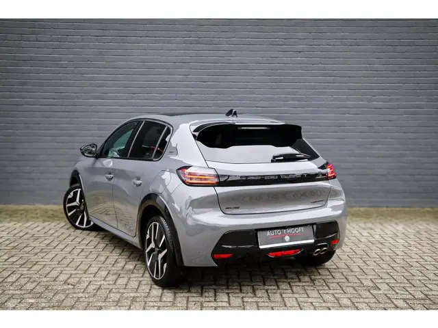 Peugeot 208 Hybrid 136 e-DCS6 GT 2024 Hybride Benzine 2