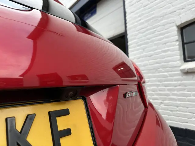 Peugeot 208 1.2 Turbo 110 PK GT-Line 2019 Benzine 41