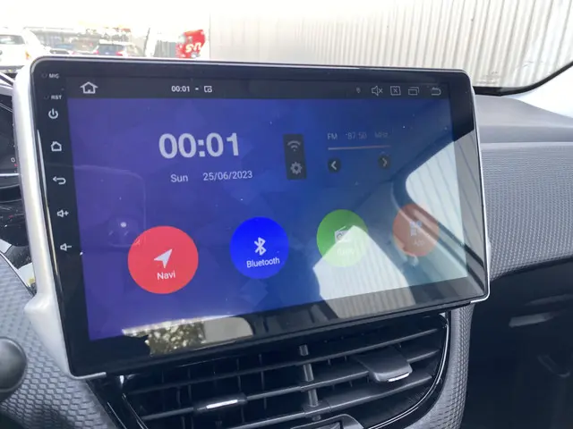 Peugeot 2008 1.2 VTi 2014 Benzine 11