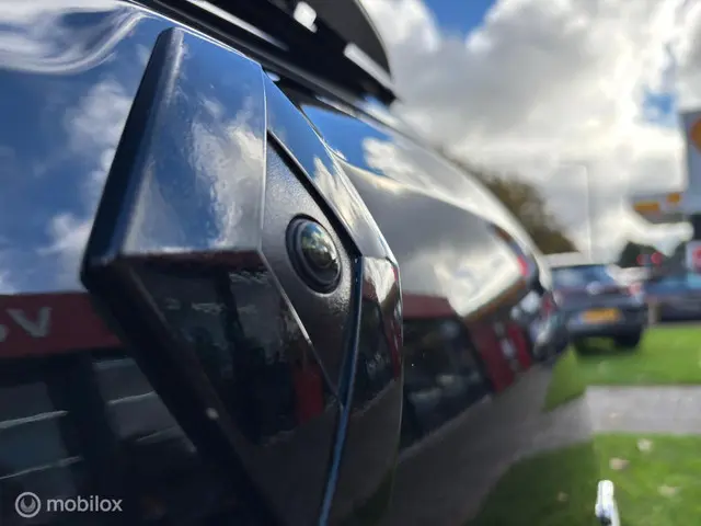 Renault Clio 1.2 GT|AUTOMAAT|CAMERA|PDC|AIRCO 2015 Benzine 29