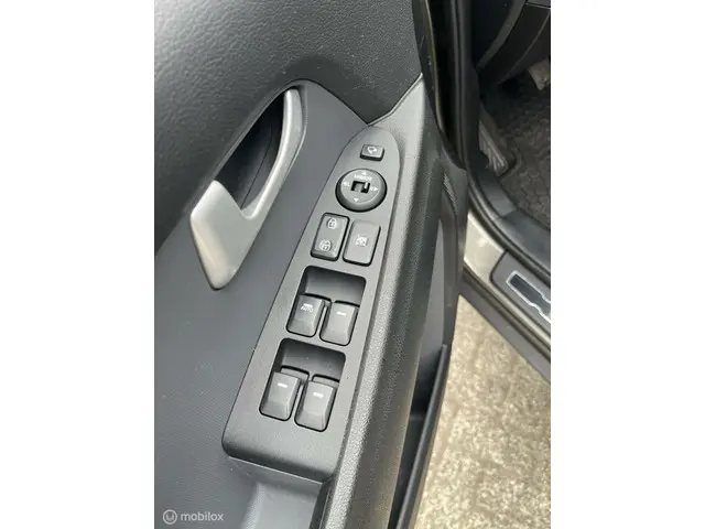 Kia Sportage 1.6 GDI World Cup Edition 2014 Benzine 12