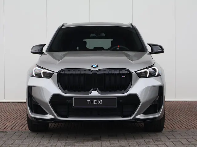BMW X1 M35i 2025 Benzine 3