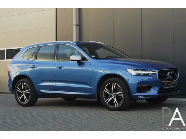 Volvo XC60 2.0 T5 AWD R-Design 2019 Benzine 3