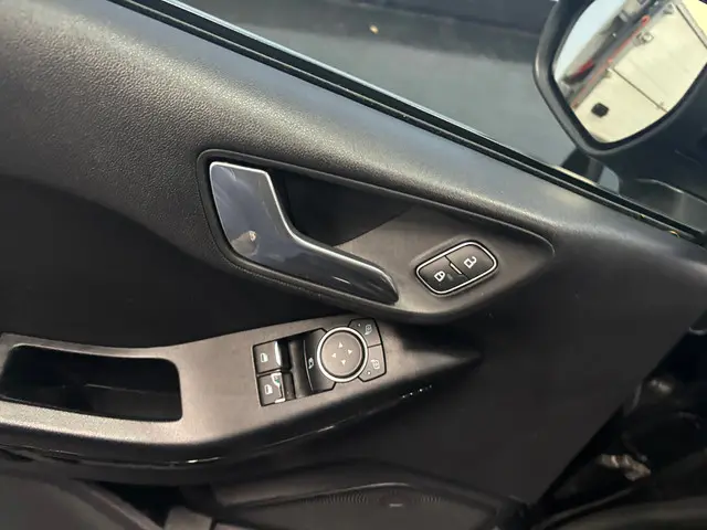 Ford Fiesta 1.1 Airco | PDC | Carplay 2018 Benzine 21
