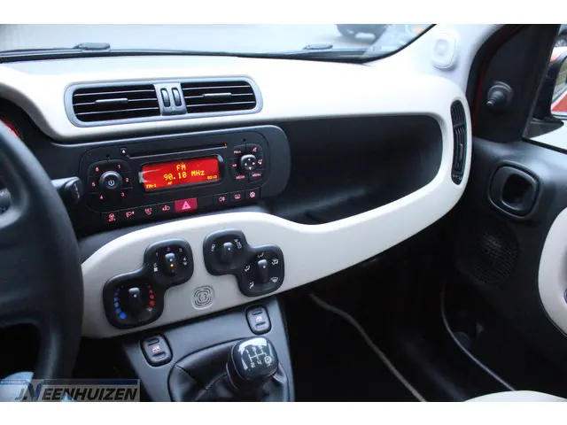 Fiat Panda 0.9 TwinAir Edizione Cool 2013 Benzine 17