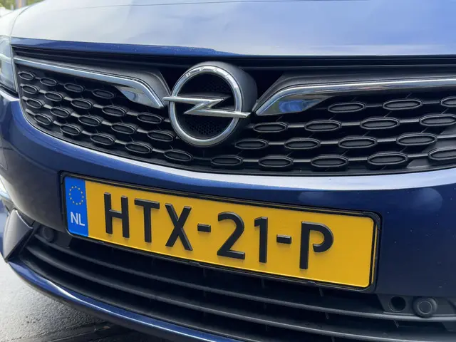 Opel Astra 1.2 Blitz Elegance 2021 Benzine 33