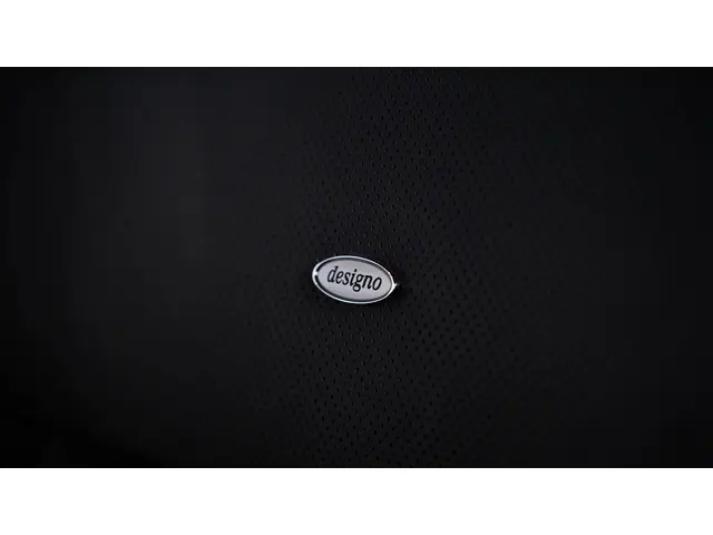 Mercedes-Benz G-Klasse 500 2017 Benzine 53