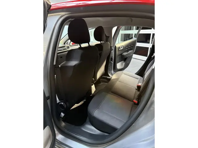 Citroën C3 1.2 PureTech Shine pack Automaat!!! 2022 Benzine 9