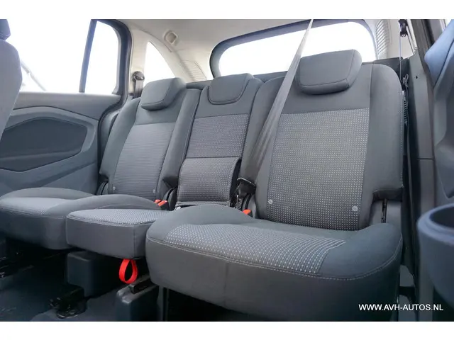 Ford Grand C-Max 1.0 Trend 2013 Benzine 6