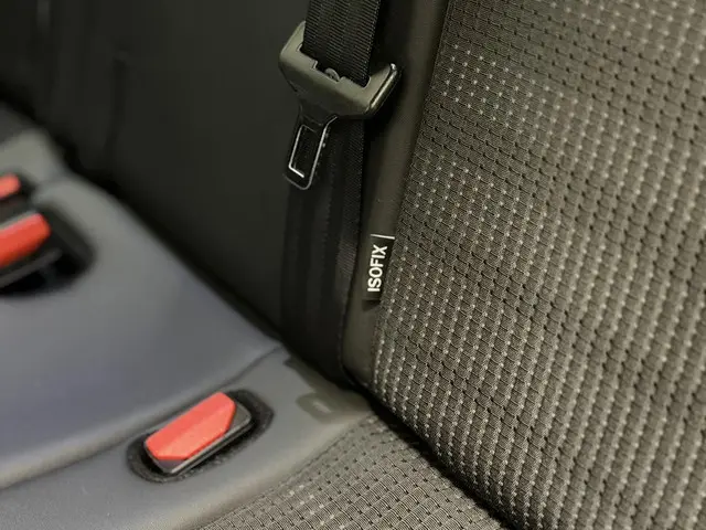 Peugeot 2008 1.2 PureTech Allure 2019 Benzine 29