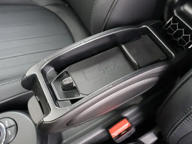 MINI Electric Mini MINI Yours 33 kWh 2023 Elektrisch 28