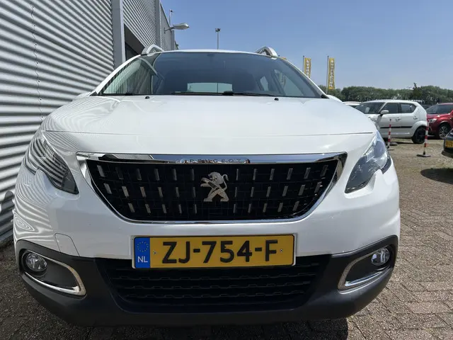 Peugeot 2008 3