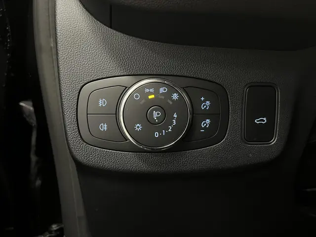 Ford Puma 1.0 EcoBoost Hybrid ST-Line X 2023 Benzine 29