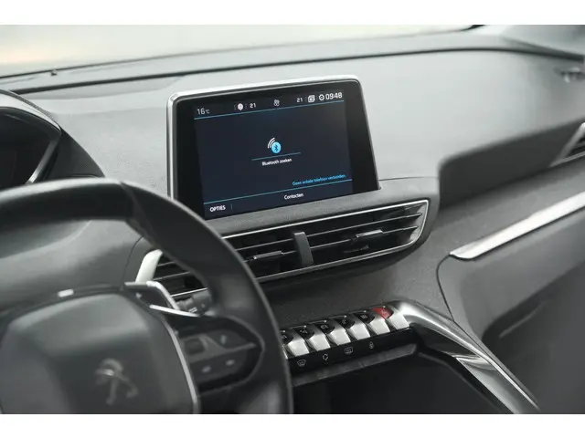 Peugeot 3008 PureTech 130 EAT8 GT Line 2019 Benzine 56