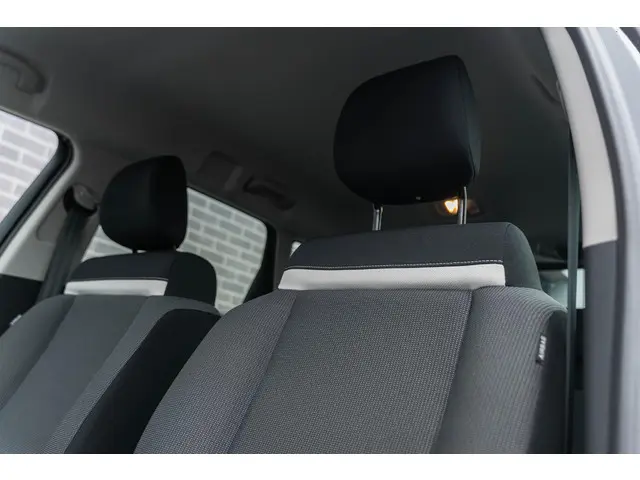 Citroën C3 Aircross 1.2 PureTech You 2024 Benzine 31