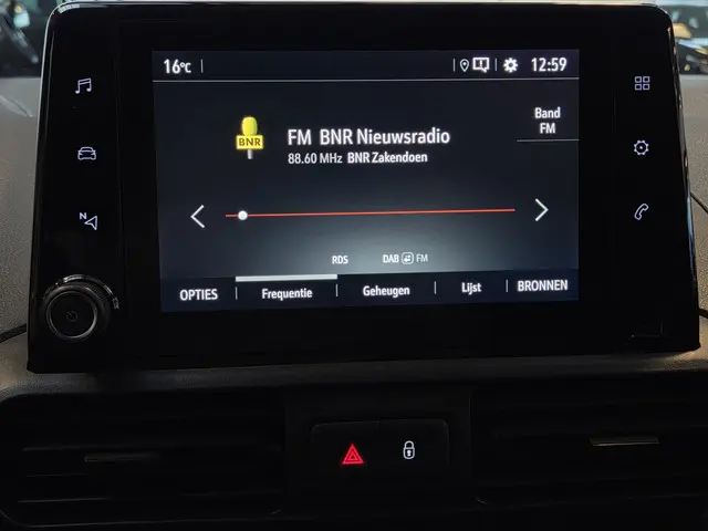 Opel Combo 1.5D L2H1 Edition 2019 Diesel 27