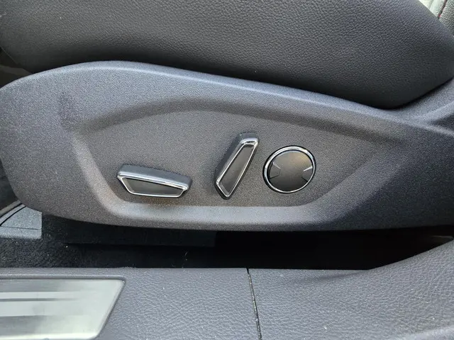 Ford Mondeo 2.0 IVCT HEV ST-Line 2021 Hybride Benzine 13