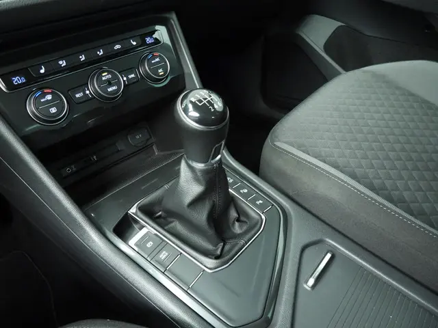 Volkswagen Tiguan 1.4 TSI ACT Comfortline 2016 Benzine 38