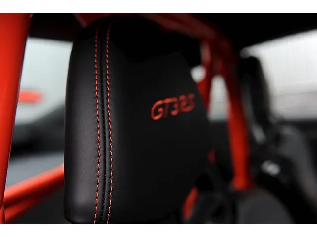Porsche 911 4.0 GT3 RS | PCCB | Neuslift 2015 Benzine 27