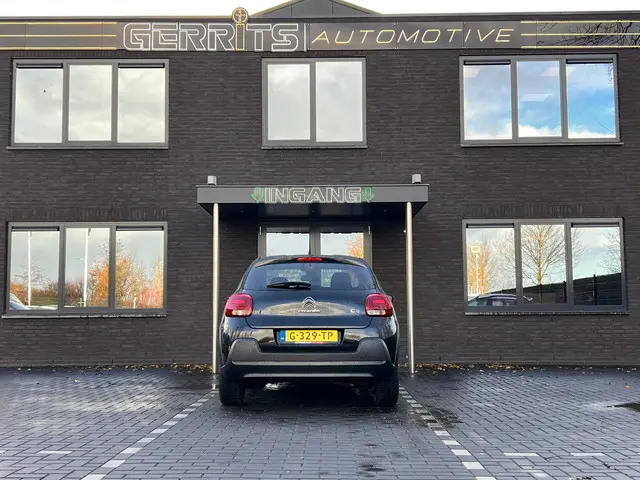 Citroën C3 1.2 PureTech Feel 2017 Benzine 4