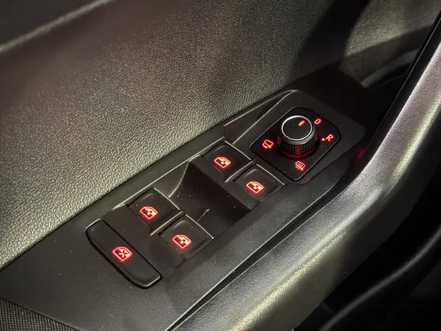 Volkswagen Polo 2.0 TSI GTI 2020 Benzine 25