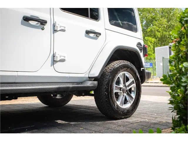 Jeep Wrangler Unlimited 3.6 2020 Benzine 25