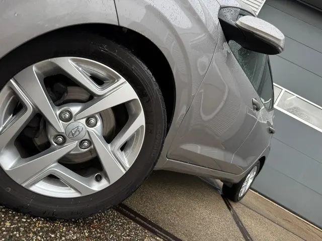 Hyundai i10 1.0 Comfort Smart 2022 Benzine 5