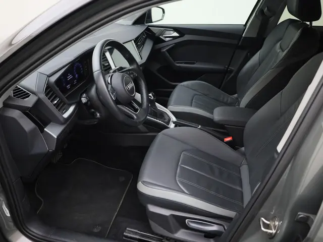Audi A1 Sportback 25 TFSI/95PK S Line 2020 Benzine 14