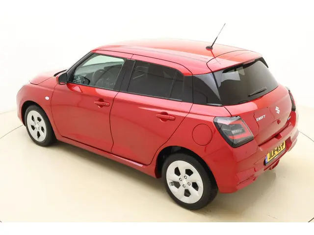 Suzuki Swift 1.2 Select Smart Hybrid 2025 Benzine 4