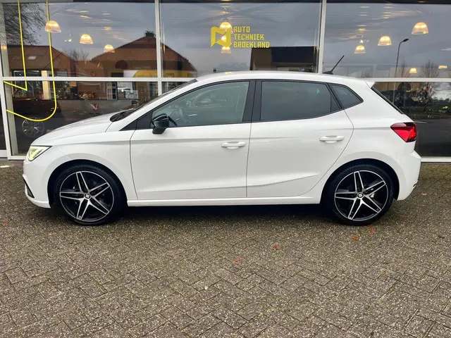 SEAT Ibiza 1.5 TSI EVO FR Business Intense 2018 Benzine 2