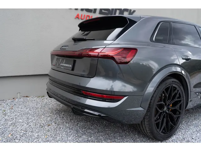 Audi e-tron S Quattro 371kW 2022 Elektrisch 17