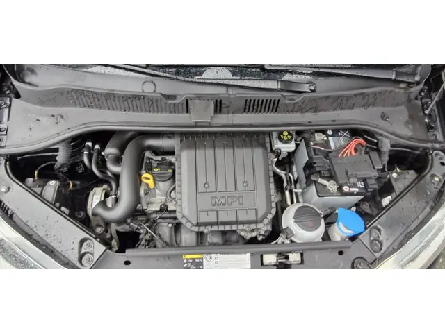 Volkswagen up! 1.0 move up! BlueM. 2015 Benzine 14