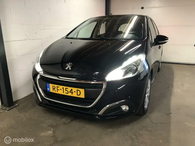 Peugeot 208 1.2 PureTech Active 2016 Benzine 3
