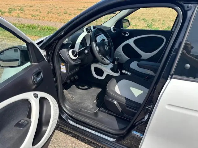 Smart Forfour 1.0 Brabus Edition 2015 Benzine 9