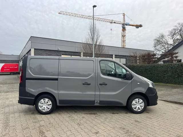 Renault Trafic 1.6 dCi T27 L1H1 Comfort 2019 Diesel 10